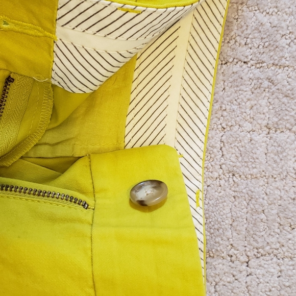 Loft super cute shorts , size 0 - Picture 2 of 4